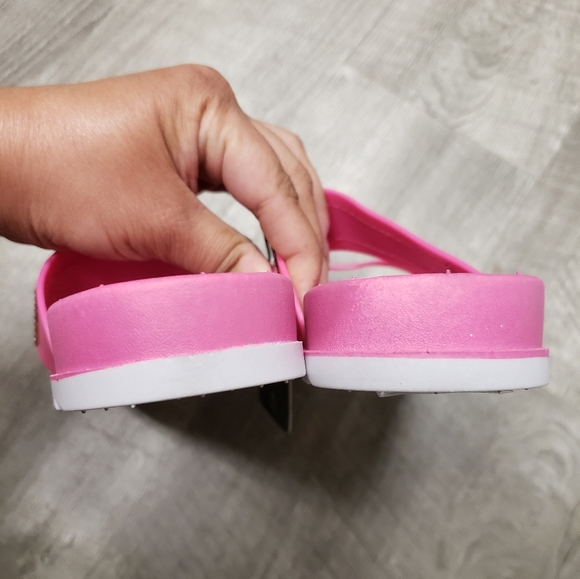 🆕️ BeBe Girls 🎂 🎁 Pink Bling 2 Strap Slides Sandals 💖Size 2/3 Big Girls Shoe - Picture 8 of 16